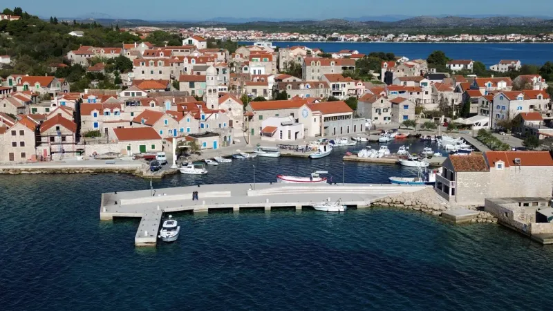 Prvić Šepurina, a typical swim-stop area